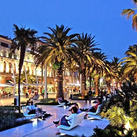 Boticelle アパート *